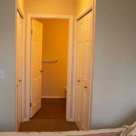 Rent this 2 bed condo on Kelowna in BC V1V 2R6, Canada
