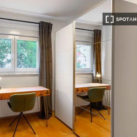 Rent this 3 bed room on Smaragdweg 16 in 70174 Stuttgart, Germany