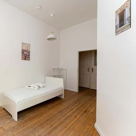 Rent this 4 bed room on Holteistraße 13 in 10245 Berlin, Germany