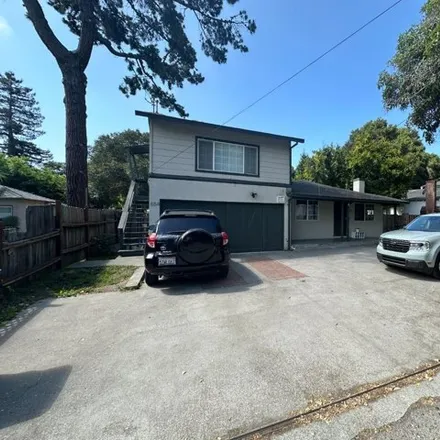 Buy this 3 bed house on 1621 Woodland Avenue in East Palo Alto, CA 94301