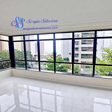 Buy this 3 bed apartment on Edifício Residence Tour D'Argent in Rua Joaquim Nabuco 201, Meireles
