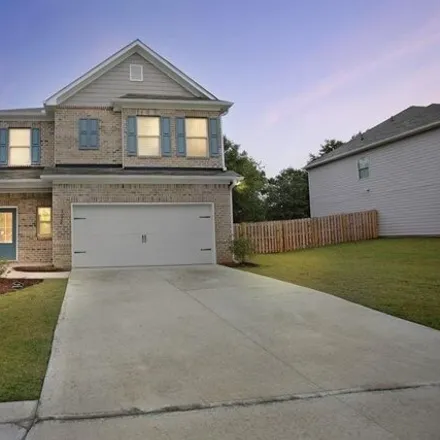 Rent this 3 bed house on 3646 Claude Brewer Road in Loganville, GA 30052