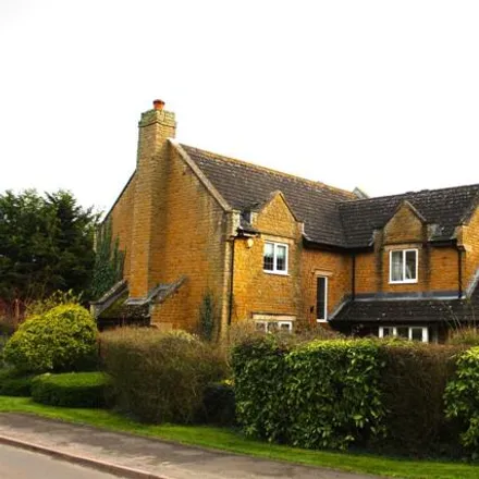 Buy this 5 bed house on Kimble Close in Stratford-on-Avon, CV47 2SJ
