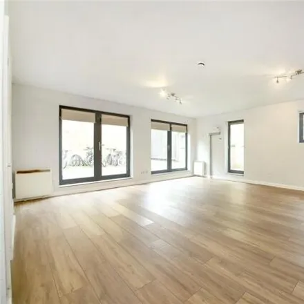 Rent this 1 bed apartment on Barnet Grove in London, E2 6AU