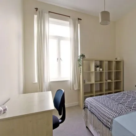 Rent this 5 bed room on Carpenter Court in 37-41 Pratt Street, London