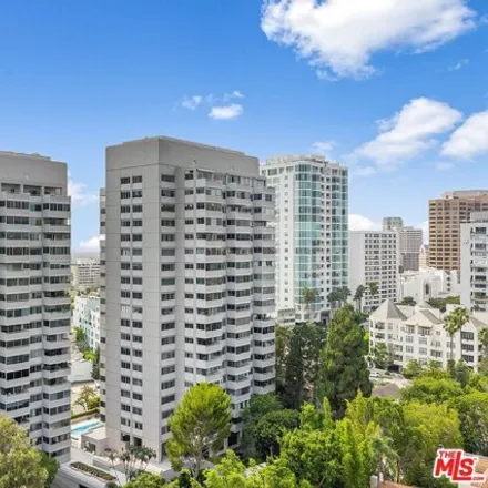 Buy this 3 bed condo on 875 Comstock Ave Apt 10d in Los Angeles, California