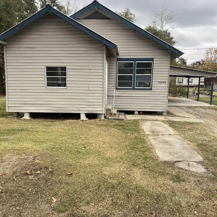 Rent this 3 bed apartment on 37088 2nd Street in Darrow, Ascension Parish