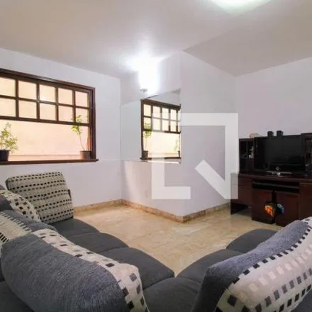 Image 1 - Rua Bicalho Tostes, Cruzeiro, Belo Horizonte - MG, 30310-150, Brazil - Apartment for sale