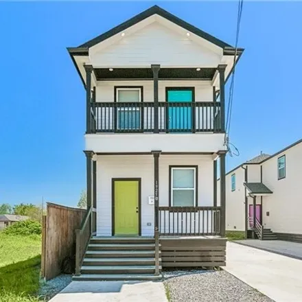 Buy this 6 bed house on 1915 Alabo Street in Lower Ninth Ward, New Orleans
