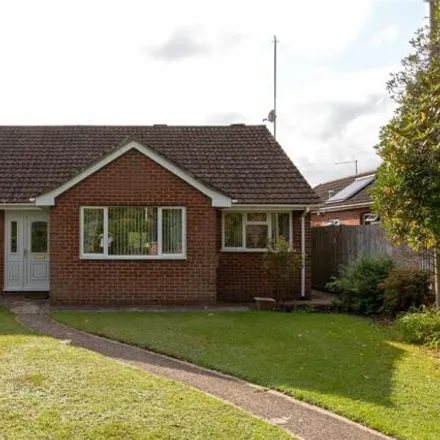 Buy this 3 bed house on Esso in Mulfords Hill, Tadley