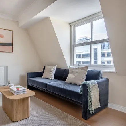Image 6 - London, EC1R 0EH, United Kingdom - Apartment for rent