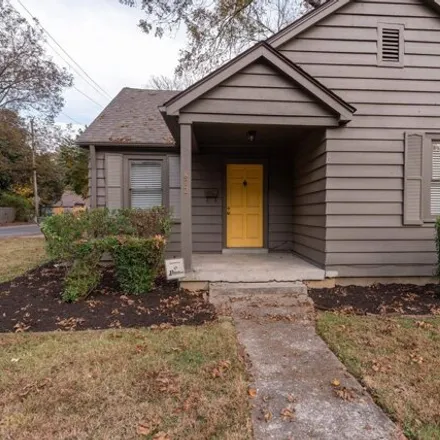 Image 1 - 4099 Spottswood Avenue, Normal, Memphis, TN 38111, USA - House for rent