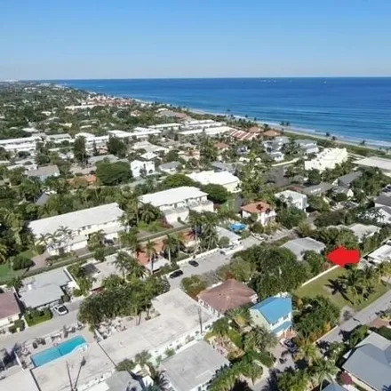 Image 2 - 46 Tropical Drive, Ocean Ridge, Palm Beach County, FL 33435, USA - House for sale