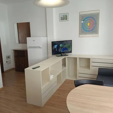 Image 3 - Viale Cavour 129, 44141 Ferrara FE, Italy - Apartment for rent