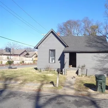Buy this 3 bed house on 1483 Booker Street in Little Rock, AR 72204