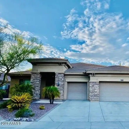 Rent this 4 bed house on 1938 West Spur Drive in Phoenix, AZ 85085