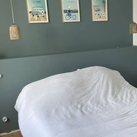 Rent this 3 bed house on Plounéour-Brignogan-Plages in Finistère, France