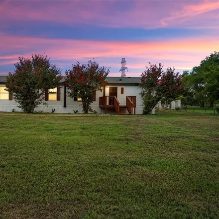 Buy this 5 bed house on 8809 County Road 109 in Venus, TX 76009