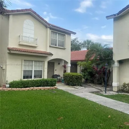 Image 1 - 10748 Pines Boulevard, Pembroke Pines, FL 33024, USA - House for rent