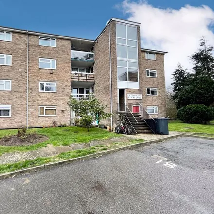 Rent this 3 bed apartment on Chidham Close in Warblington, PO9 1DZ