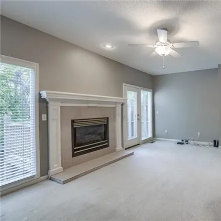 Image 7 - 13802 West 58th Terrace, Shawnee, KS 66216, USA - Townhouse for sale