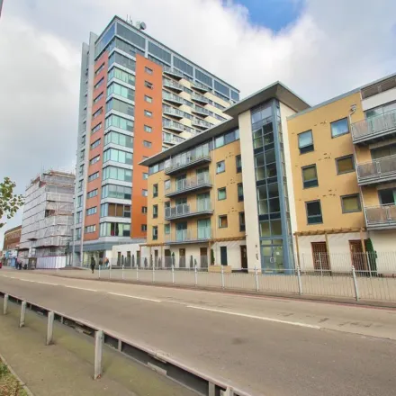 Image 5 - Parham Drive, Eastern Avenue, London, IG2 6LQ, United Kingdom - Apartment for rent