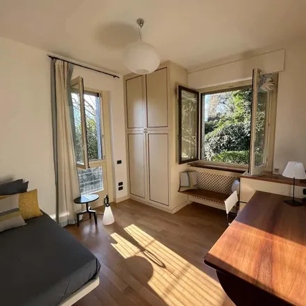 Rent this 3 bed apartment on Via Prudenziana in 22100 Como CO, Italy