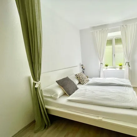 Rent this 2 bed apartment on Coiffeur in Annenstraße 16, 8020 Graz