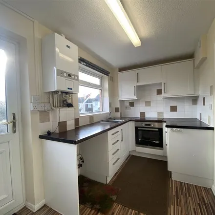 Rent this 2 bed townhouse on Woolbarn Lawn in Barnstaple, EX32 8PQ