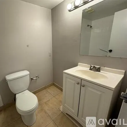 Image 3 - 4354 NW 9th Ave, Unit 3d - Condo for rent