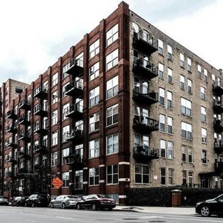 Rent this 1 bed condo on Gotham Lofts East in 420 South Clinton Street, Chicago