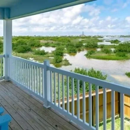 Image 1 - 199 Glover Boulevard, Port Aransas, TX 78373, USA - House for sale