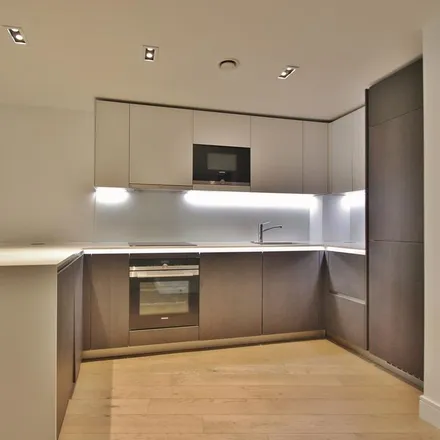Rent this 2 bed apartment on 8 Kew Bridge Road in London, TW8 0FG