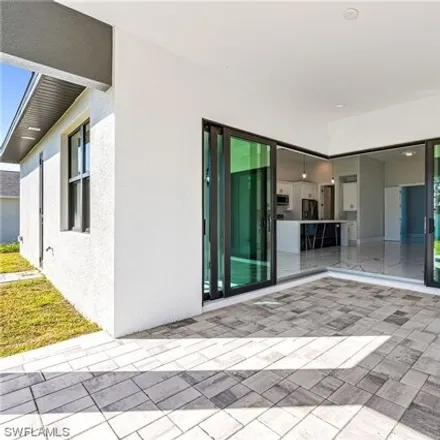 Image 3 - 262 Southeast 6th Terrace, Cape Coral, FL 33990, USA - House for sale