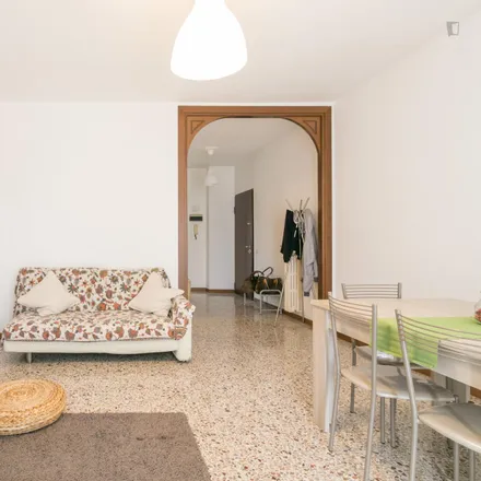 Image 6 - Via Viterbo, 20152 Milan MI, Italy - Room for rent