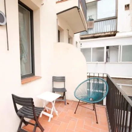 Rent this 1 bed room on Carrer del Poeta Cabanyes in 4, 08004 Barcelona