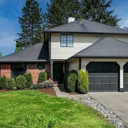 Buy this 4 bed house on 14012 Southeast 156th Court in Renton, WA 98058
