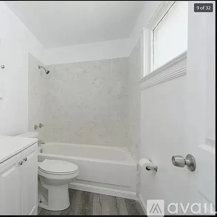 Image 8 - 3194 West 88th Street - House for rent
