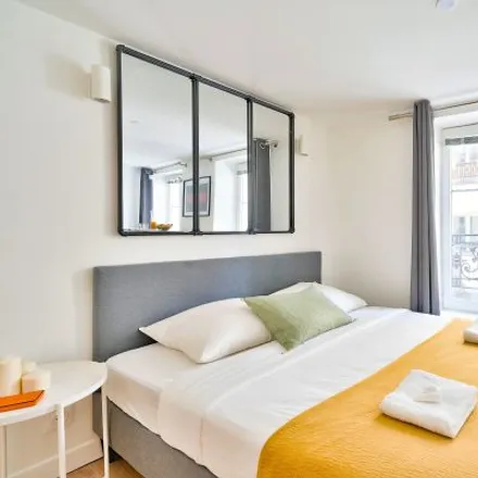 Image 2 - 1 Rue de l'Échiquier, 75010 Paris, France - Apartment for rent