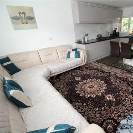 Buy this 4 bed house on 16 The Furlong in Bedford, MK41 8EE