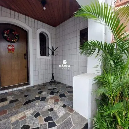 Buy this 3 bed house on Rua João Alfredo in Macuco, Santos - SP