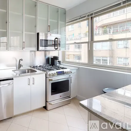 Rent this 1 bed apartment on 30 Park Ave