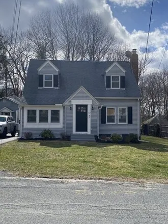 Rent this 3 bed house on 12;14 Commonwealth Avenue in Shrewsbury, MA 01545