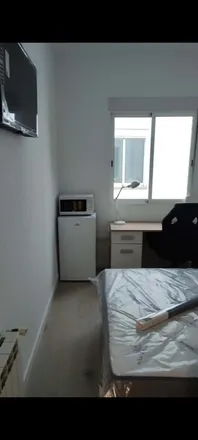 Rent this 7 bed room on Plaça de la Pescateria in 12001 Castelló de la Plana, Spain