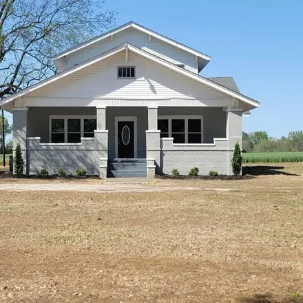 Buy this 4 bed house on Depot Street in Bells, Crockett County