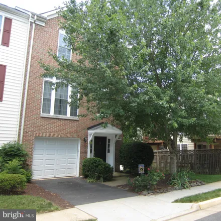 Rent this 3 bed townhouse on 11640 Fairfax Center Woods Trail in Fair Oaks, Fairfax County