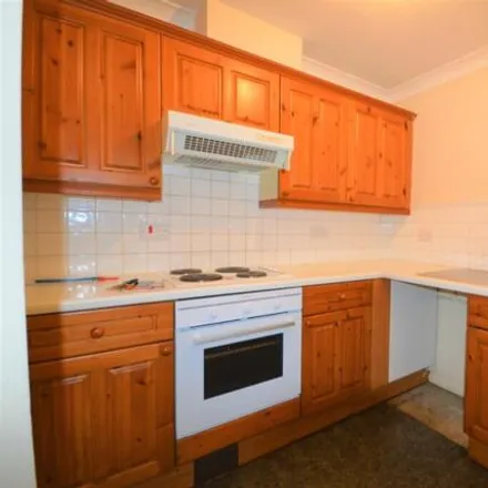 Image 2 - Woodlands Way, London Road, Andover, SP10 2PL, United Kingdom - Apartment for rent