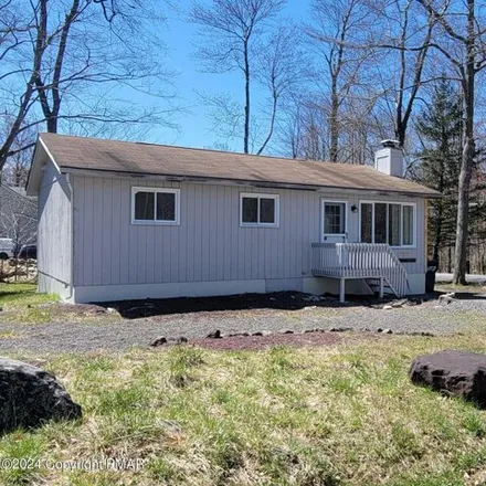 Buy this 3 bed house on 8295 Natures Drive in Coolbaugh Township, PA 18466