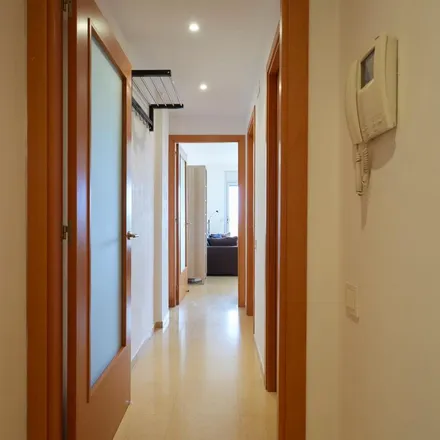 Rent this 1 bed apartment on Hamelin-Laie International School - Grup Sas in Ronda del 8 de Març, 178