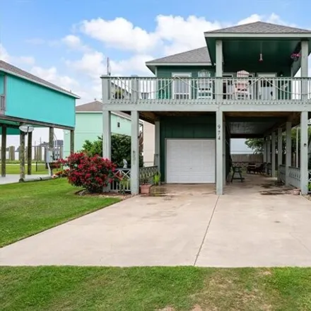 Buy this 3 bed house on 964 South Tinkle Lane in Galveston County, TX 77650